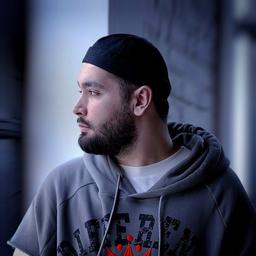 بیوگرافی سامان صادقی ، آهنگساز ٬ تنظیم کننده ٬ موزیسین