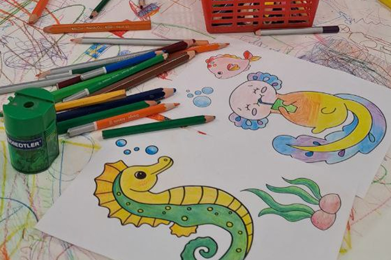 اینو من و همسرم رنگ آمیزی کردیم