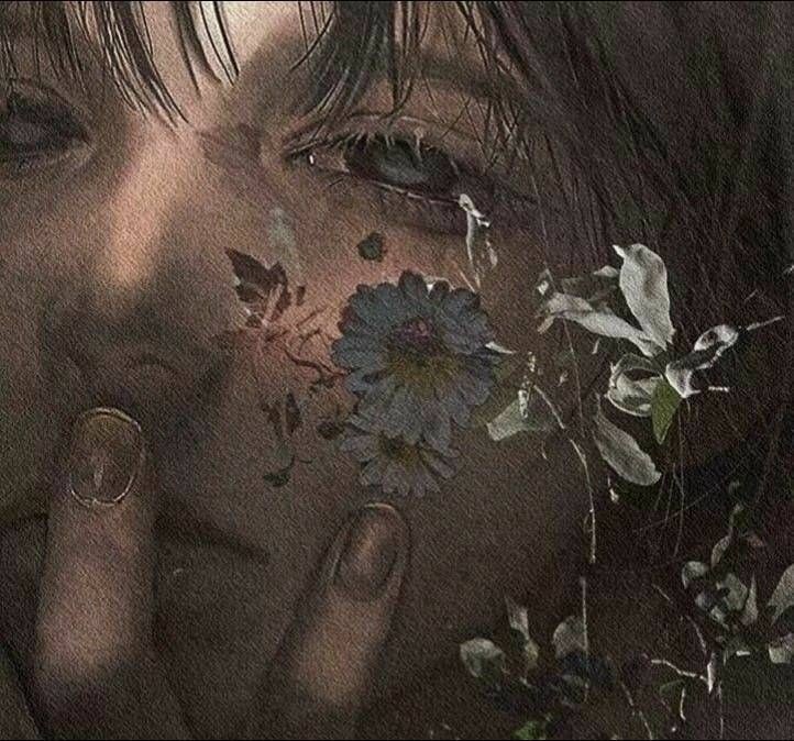 گُل یا پوچی که بازی می کردیم. فقط مرا در گِل های پوچی فرو می کرد.