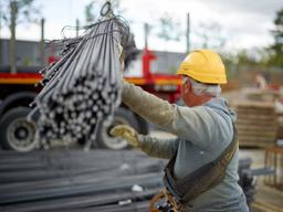 ناترازی عرضه و تقاضای آهن اسفنجی