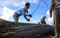 ادامه گرانی قیمت آهن تا آخر سال