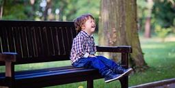 راهنمای روانشناس کودک: پرورش تاب آوری عاطفی در کودکان