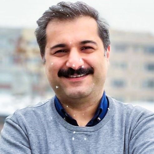 صبحانه در جمهوری (رضا ظهرابی)