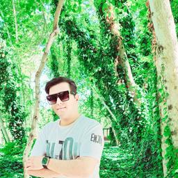 پرهام صادقی