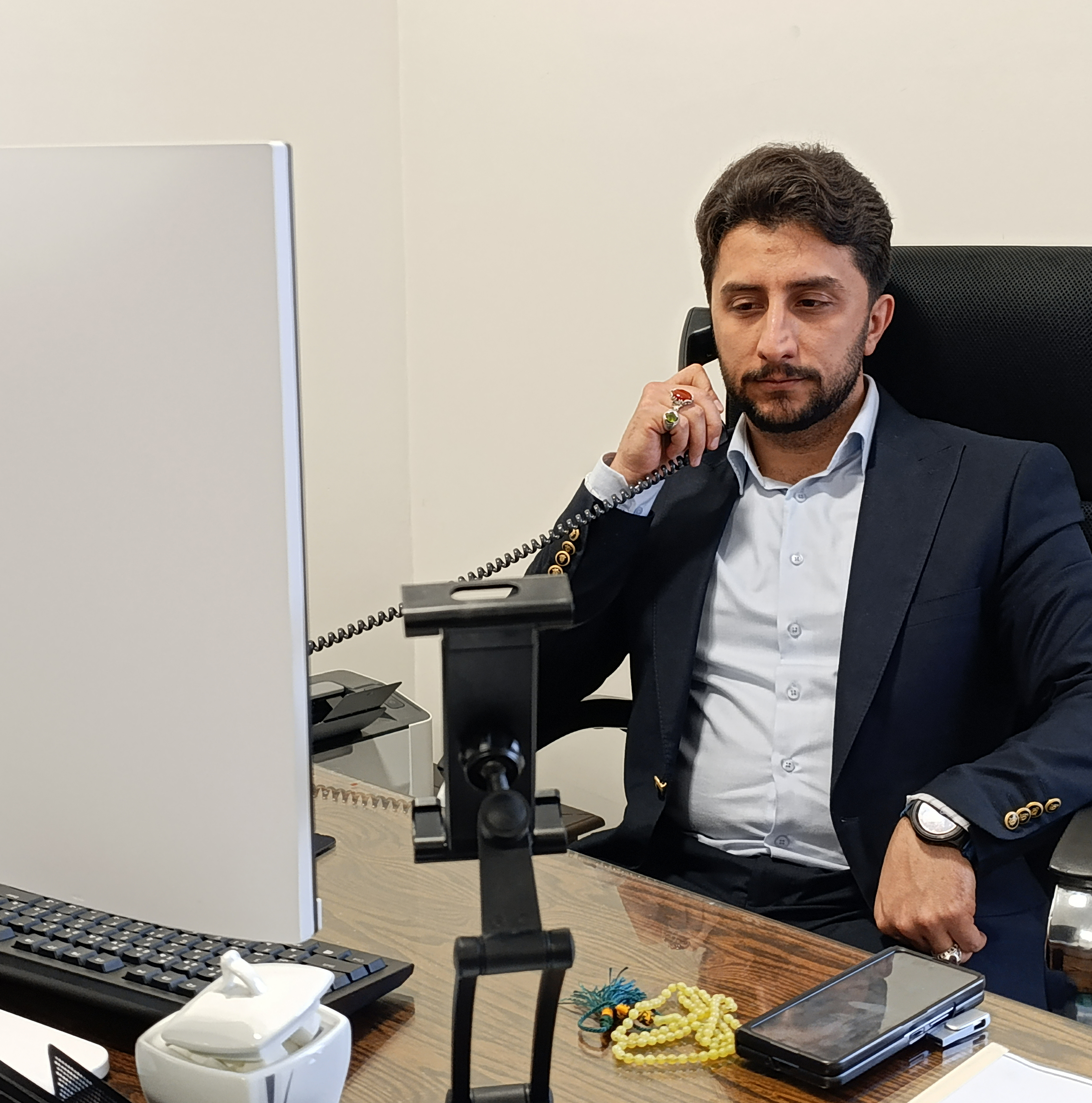 جهانی بیاندیش، منطقه ای عمل کن | 📝عبدالهادی حق جو | کانال ایتا🔻🔶@RevayatMasuliyat | کاندید هفتمین دوره انتخابات شورای شهر قم