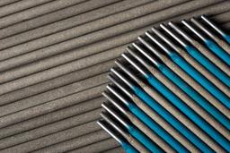 انواع الکترود جوشکاری چیست و چه مزایای دارد؟