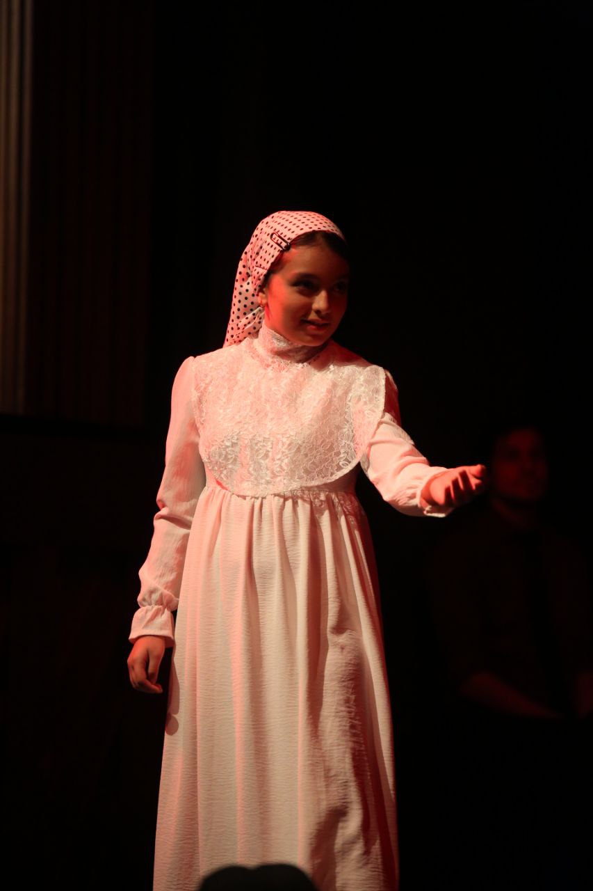 کنسرت نمایش برگ خزون