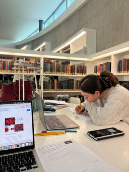 بازگشت نازی کنکوری از دانشگاه به ویرگول