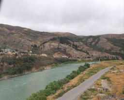 یکی دو کیلومتر زندگی