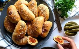 طرز تهیه پیراشکی سوسیس قارچ در خانه ( با فِر )