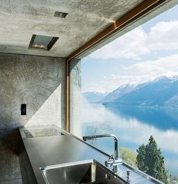 پنجره گیوتینی یا پانوراما