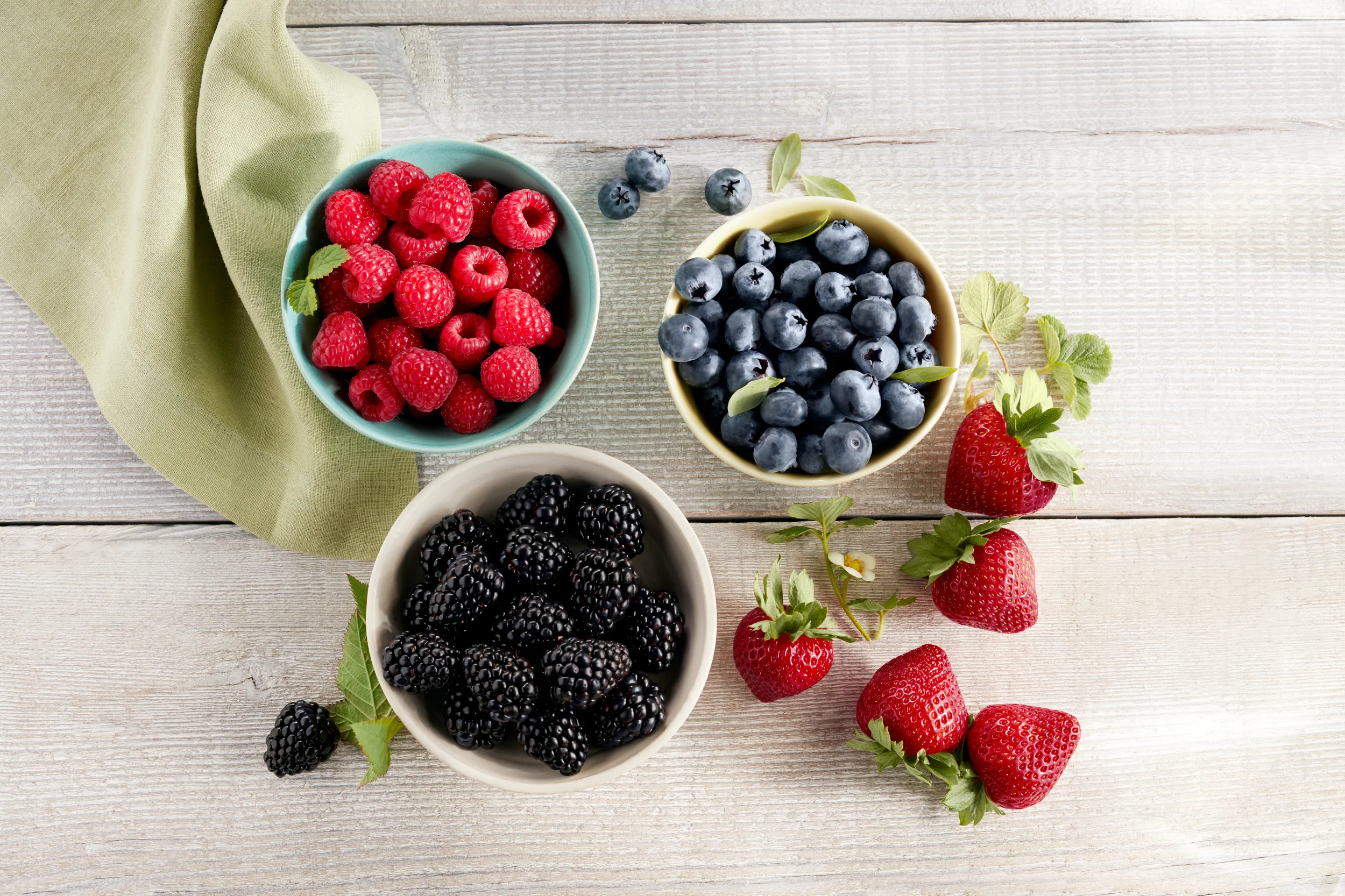 ده ماده غذایی مفید برای کند کردن روند پیری