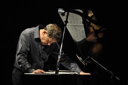 آهنگسازی مینیمال و فیلیپ گلس