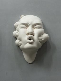 عزیزم اگه شجاعت نداری راستشو بگی بی زحمت خفه شو!