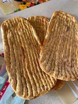 نان بربری نان اصیل هزارگی و ایرانیان به نام خود زدند!