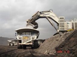 هیولایی به نام بیل مکانیکی کوماتسو PC8000