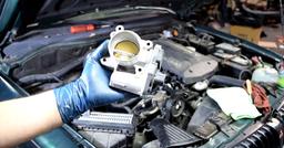 از اختلال نشتی هوا از دریچه گاز خودرو چه می دانیم؟