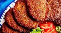 طرز تهیه کوکو مرغ و سیب زمینی سوخاری خوشمزه و پرطرفدار