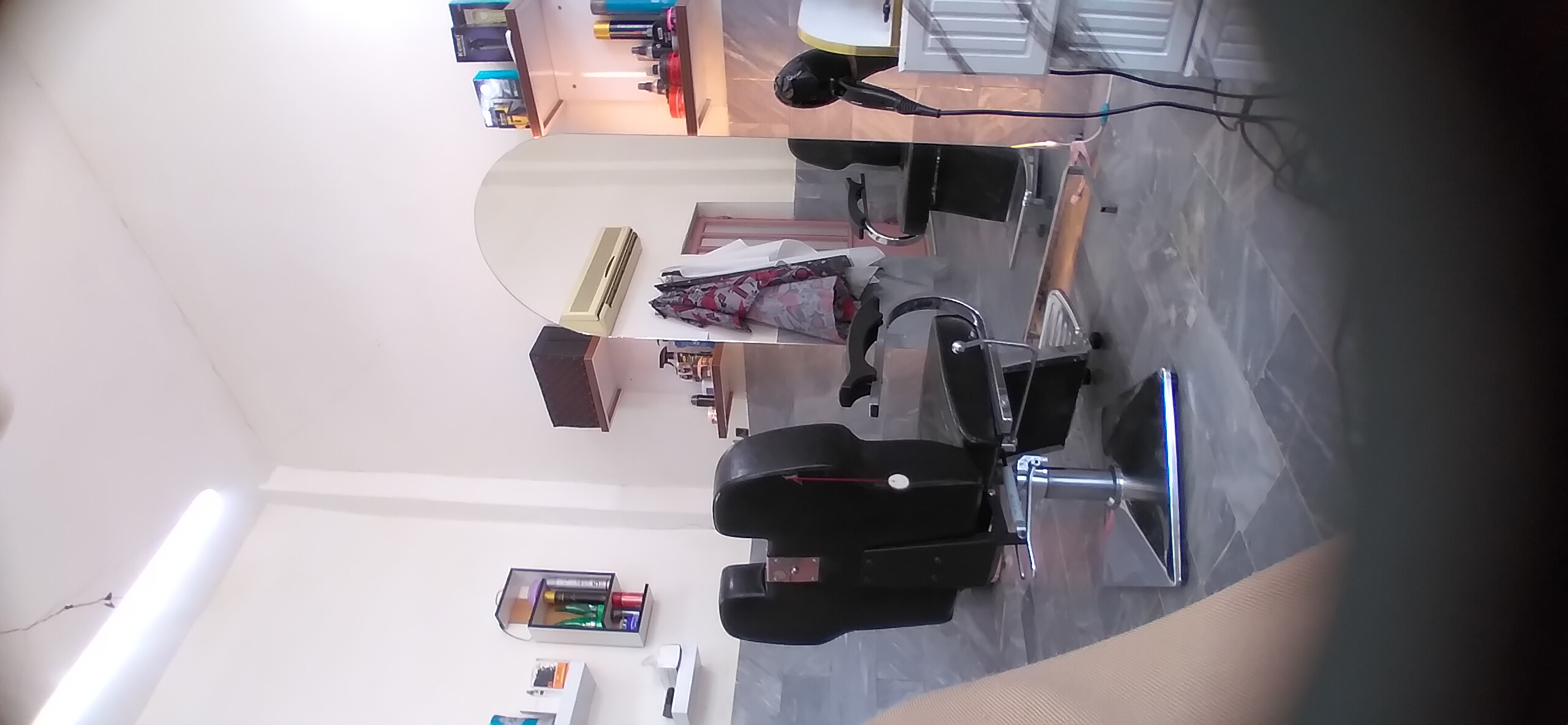 پیج آرایشگری متین