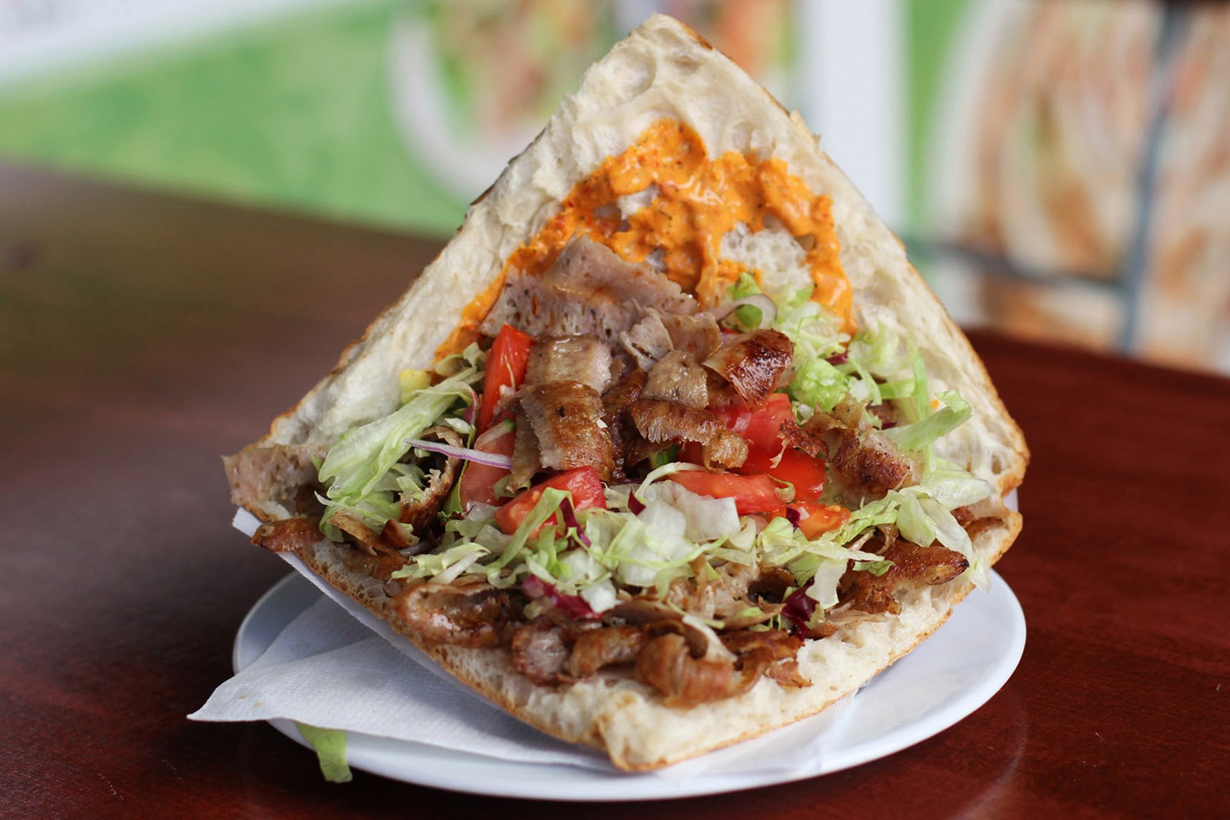 دونر در نان یا Döner I'm Brot