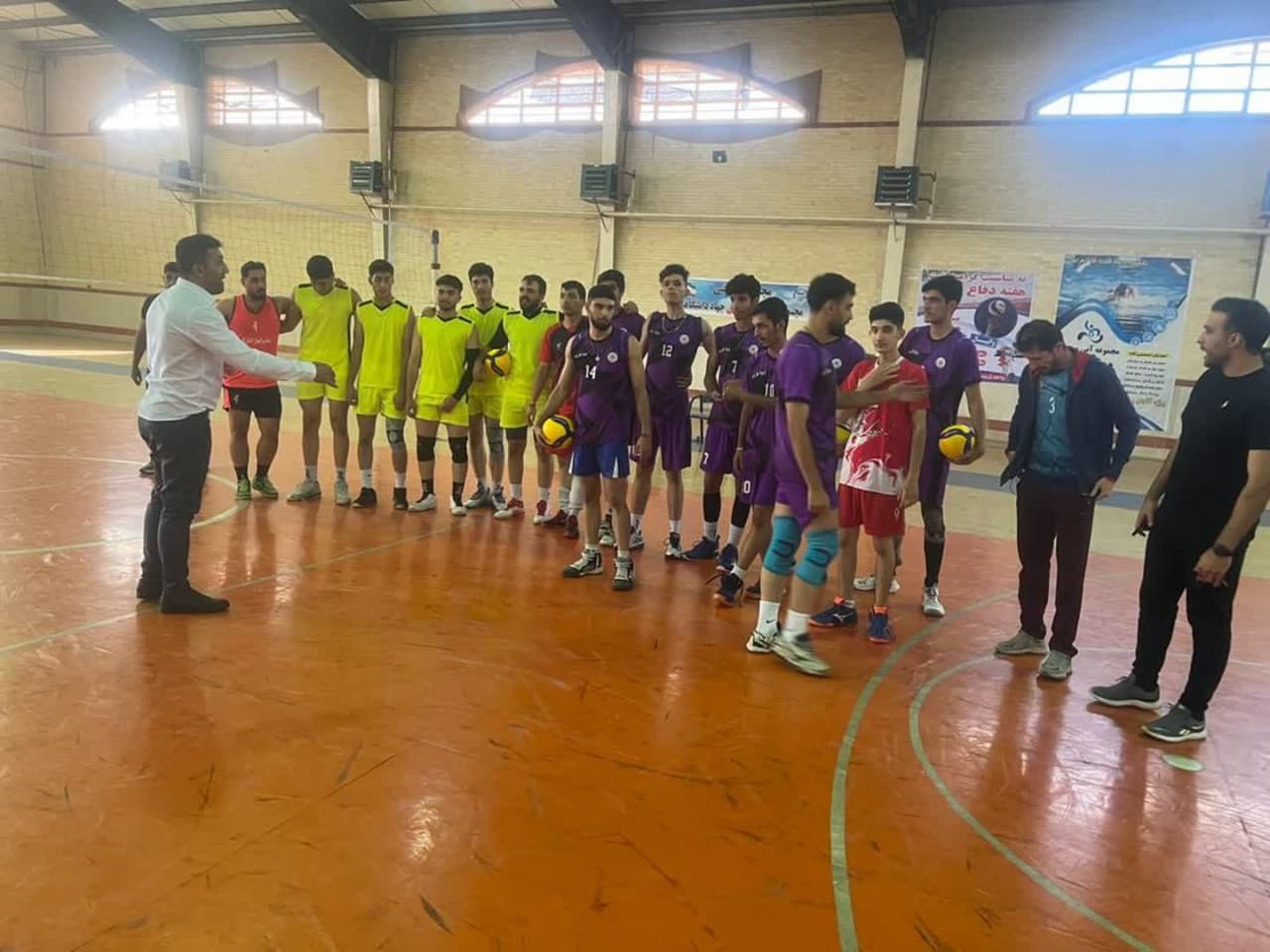 مسابقات قهرمانی والیبال مقاومت استان البرز