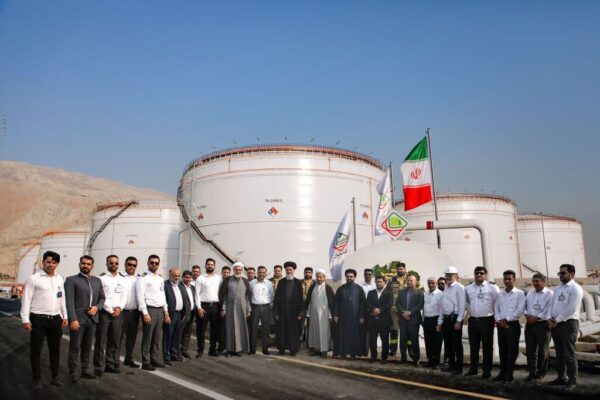 هزینه‌های میلیاردی مخازن سبز عسلویه؛ به نفع توسعه یا جیب مدیران خاص؟