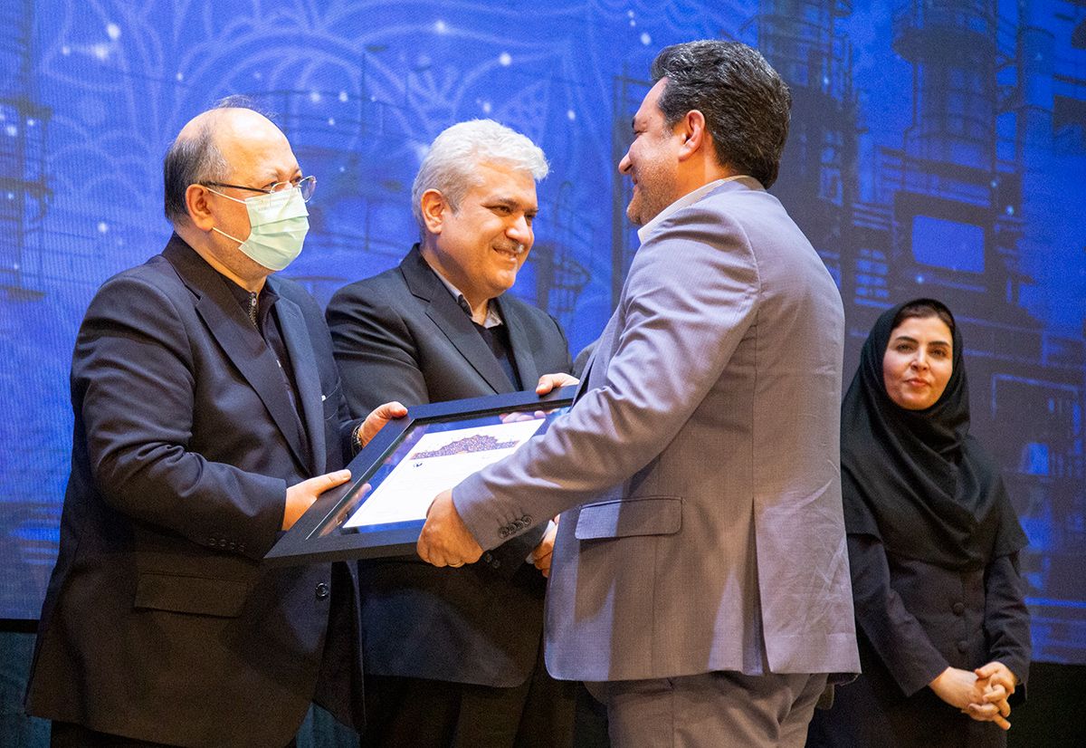 پتروشیمی نوری؛ درخشش در پتروفن ۱۴۰۳ با کسب ۶ جایزه و تندیس زرین نوآوری