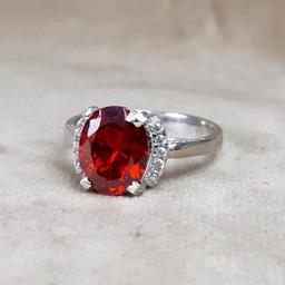 آنچه درباره خواص انگشتر یاقوت سرخ باید بدانید