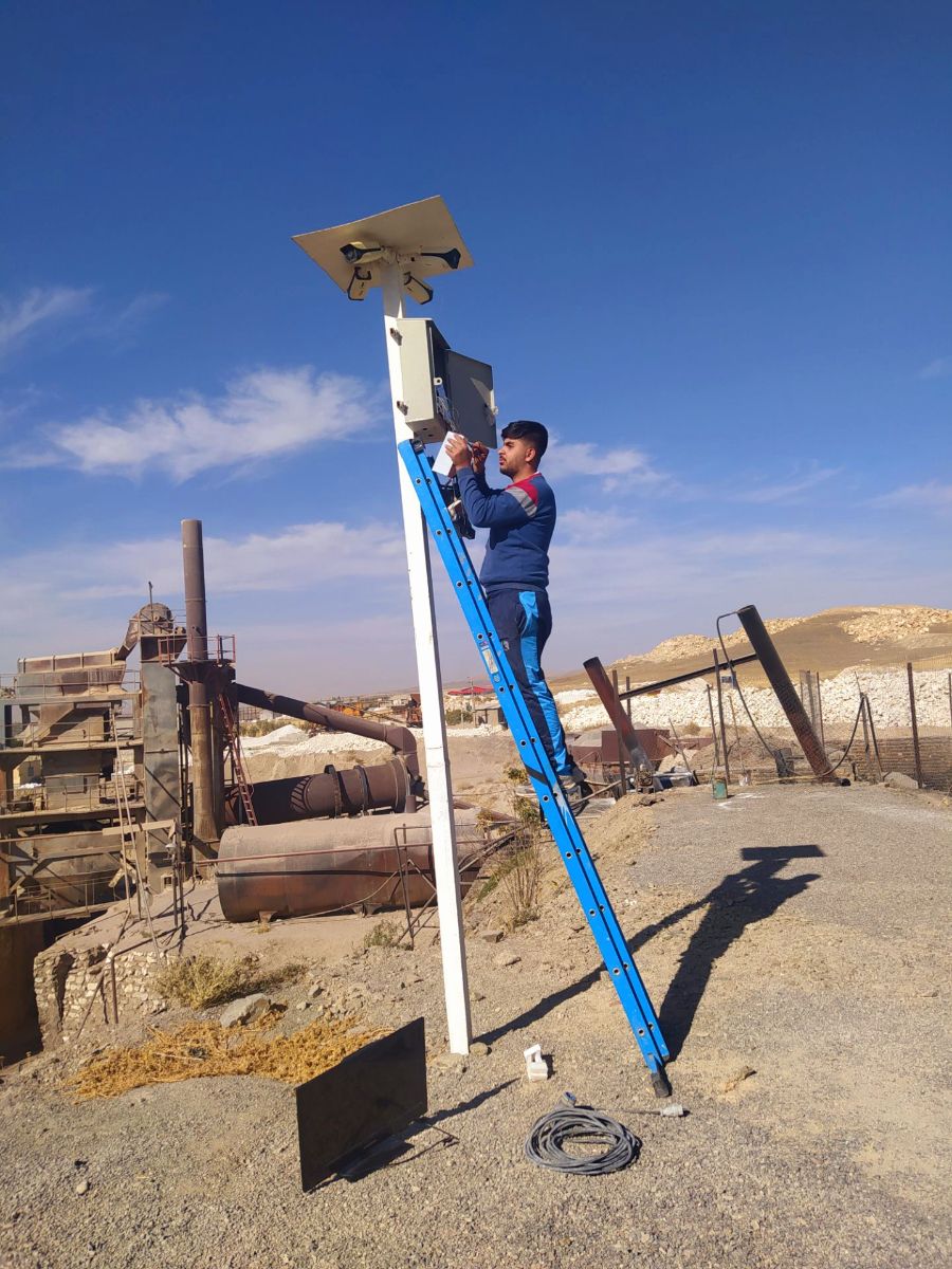 ۰۰۹۲۱۶۷۸۰۹۲۶حسین