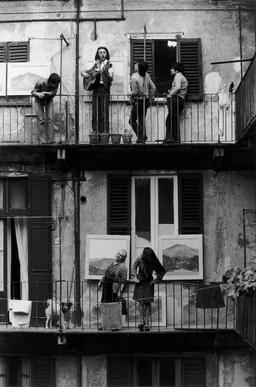 خوابگاه: بله یا خیر؟