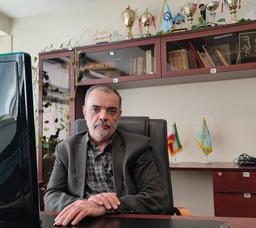 با دکتر مزیّنی، بدونِ ممیزی