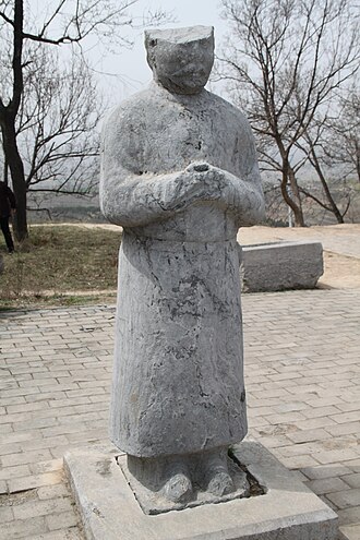 پیکره پیروز سوم در آرامگاه کیانلینگ، استان شانشی، چین