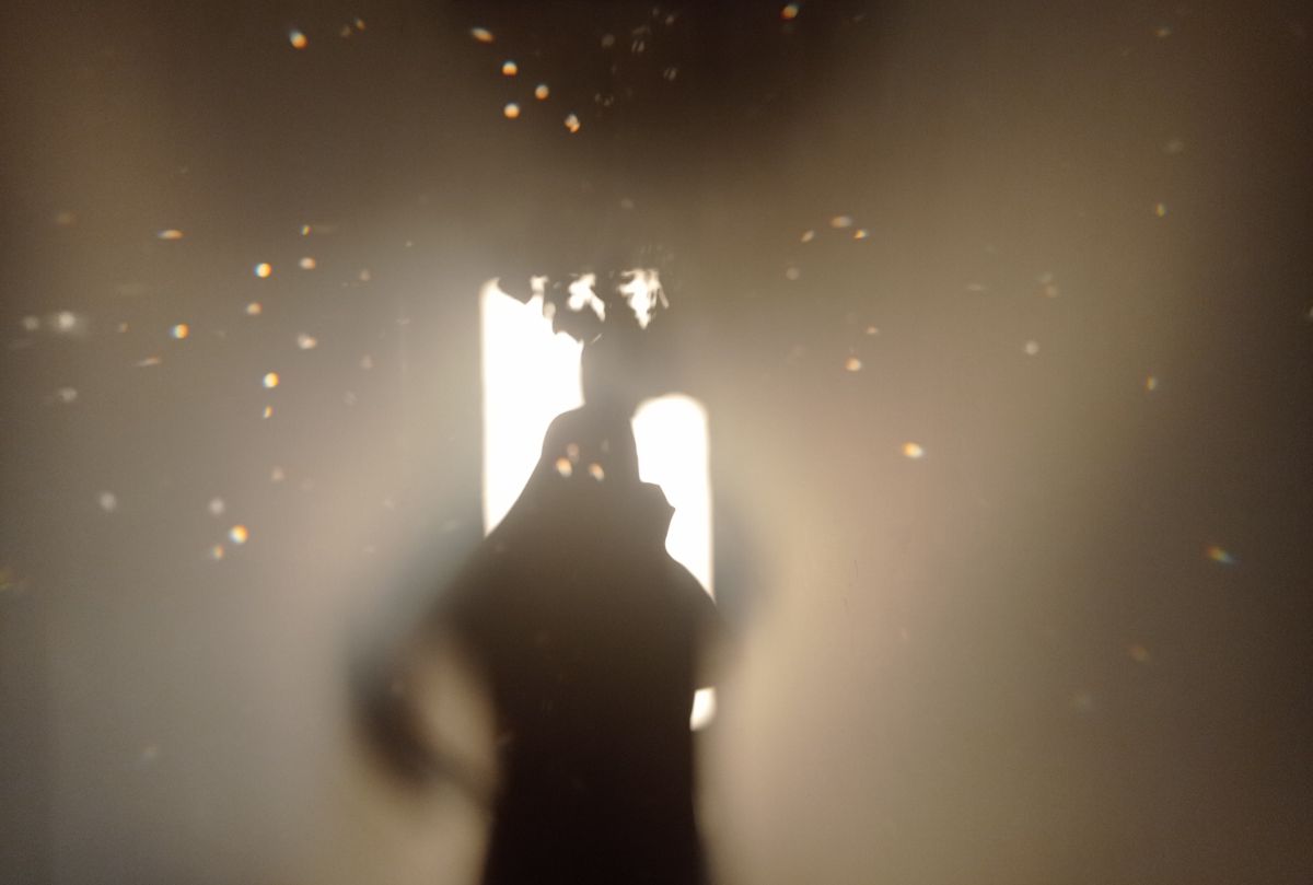 دیوار گاه محدود می‌کند انقدر که ندانی چه میگذرد