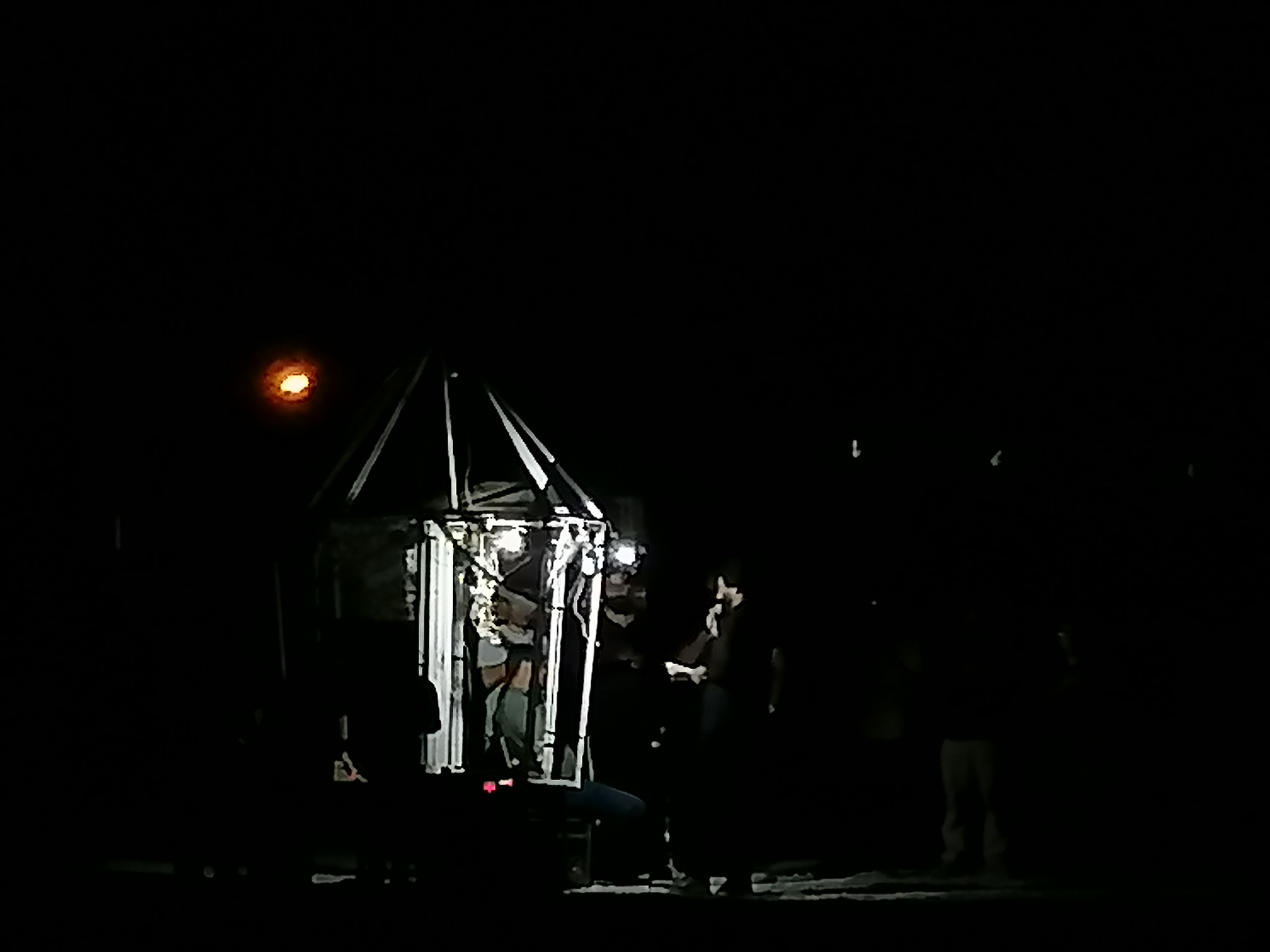 بالاخره حجله هیئت محله و دست کوچک سینه زنی شام غریبان