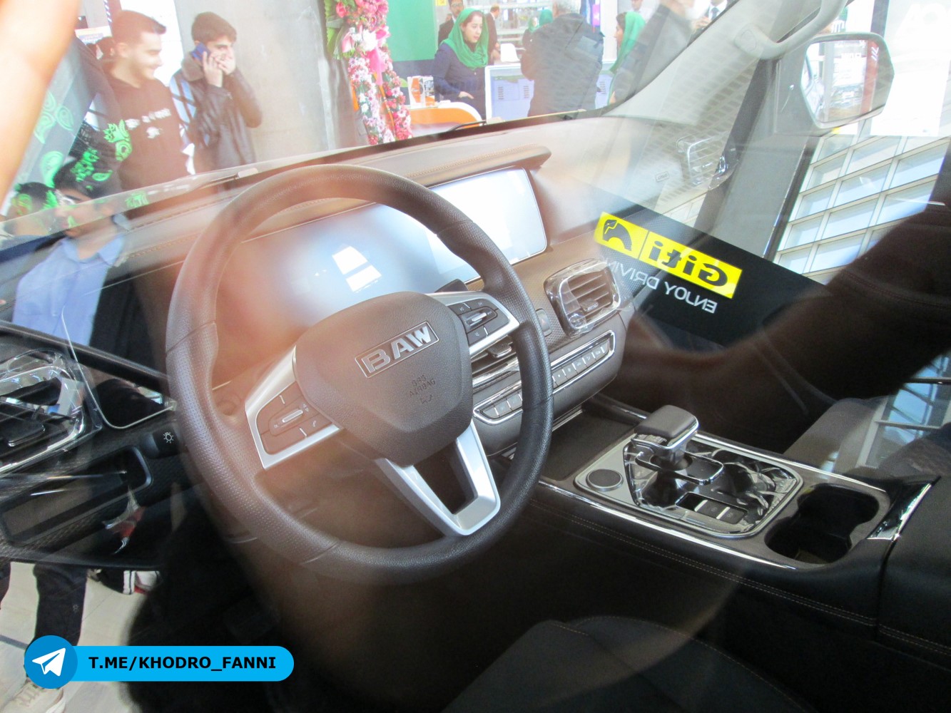 نمای داشبورد وانت باو اف ۷ و متعلقات آن