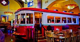 جذب جوانان به رستوران