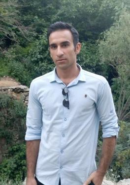 محسن کرمی‌نیا
