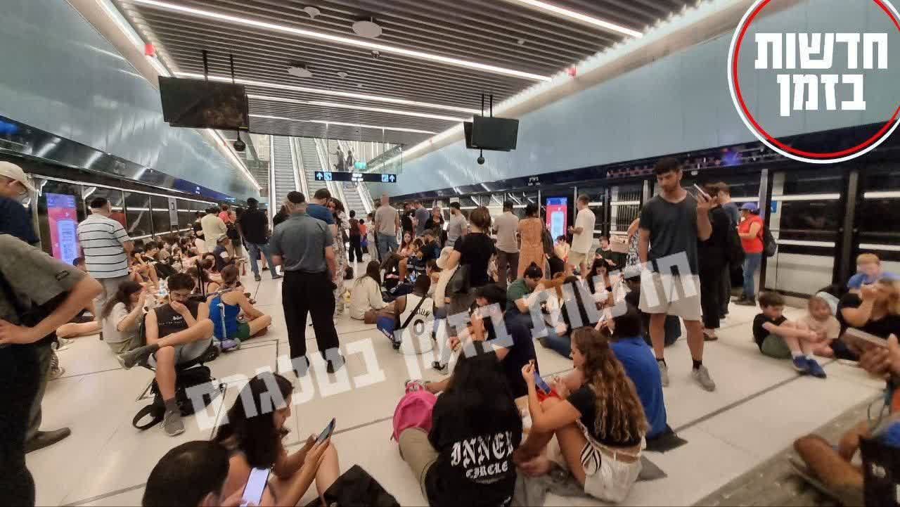 سرگردانی صهیونیست ها در ایستگاه قطار شهری رامات گان