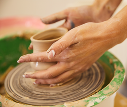 انواع روش های ساخت و شکل دهی سفال