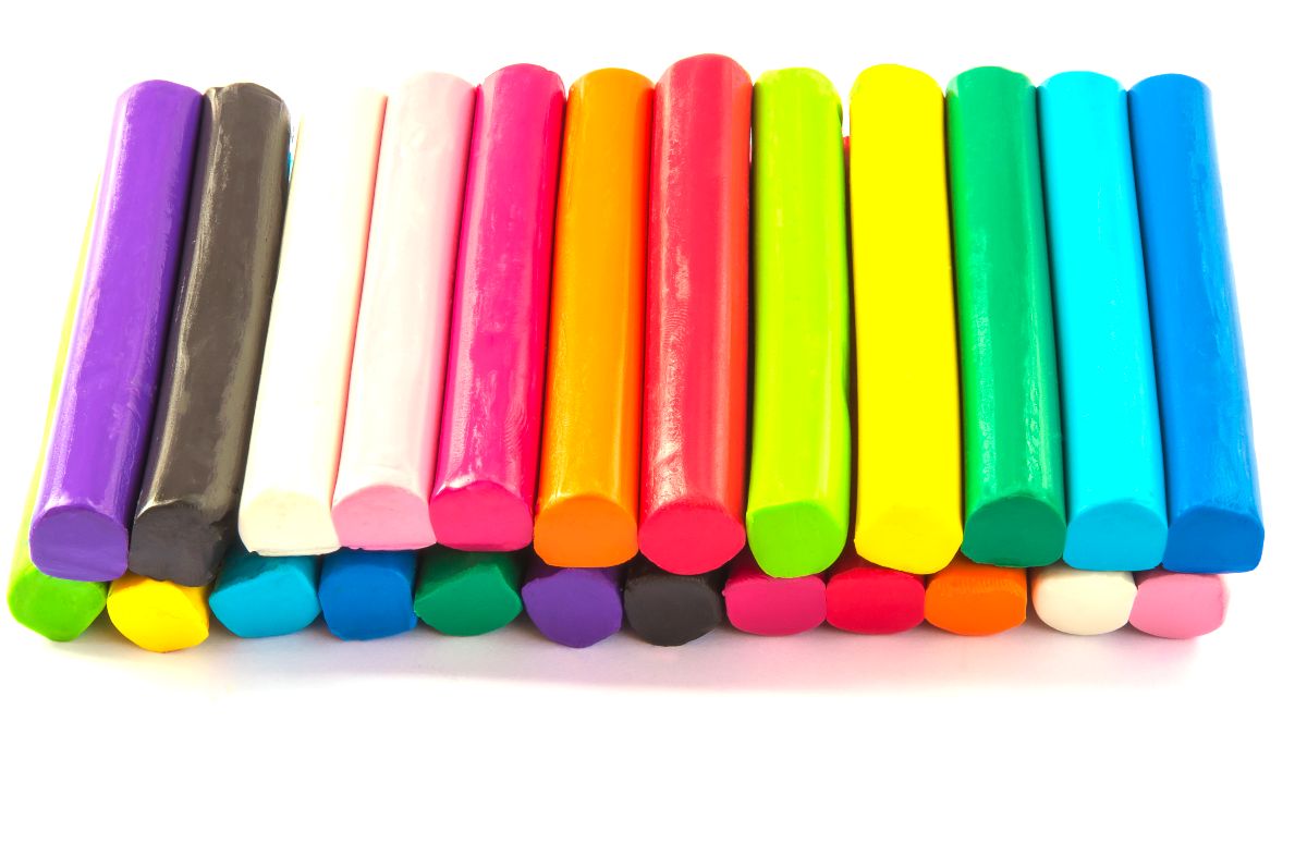 سه روش ساده برای تهیه گِل رنگی