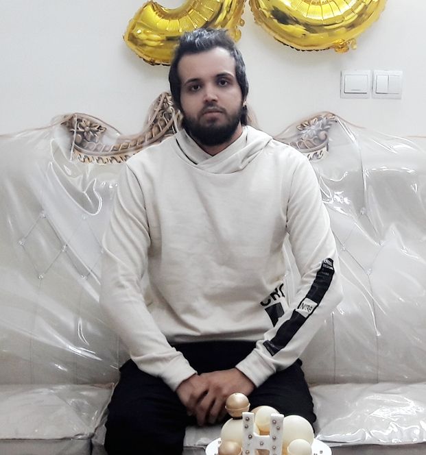 نویسنده : حامد رحیمی پنجکی 