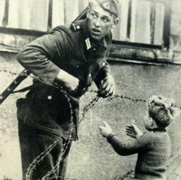 ﮔﺎﻫﯽ ﺍﻧﺴﺎﻥ ﺑﻮﺩﻥ ﮔﻨﺎﻩ ﺑﺰﺭﮔﯿﺴﺖ