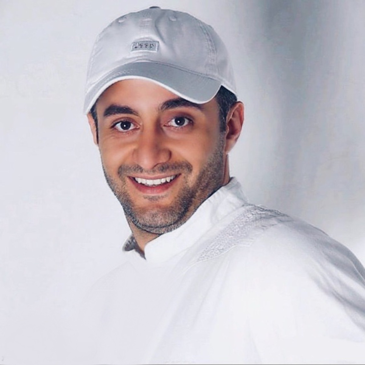 استاد آریو کمالی 