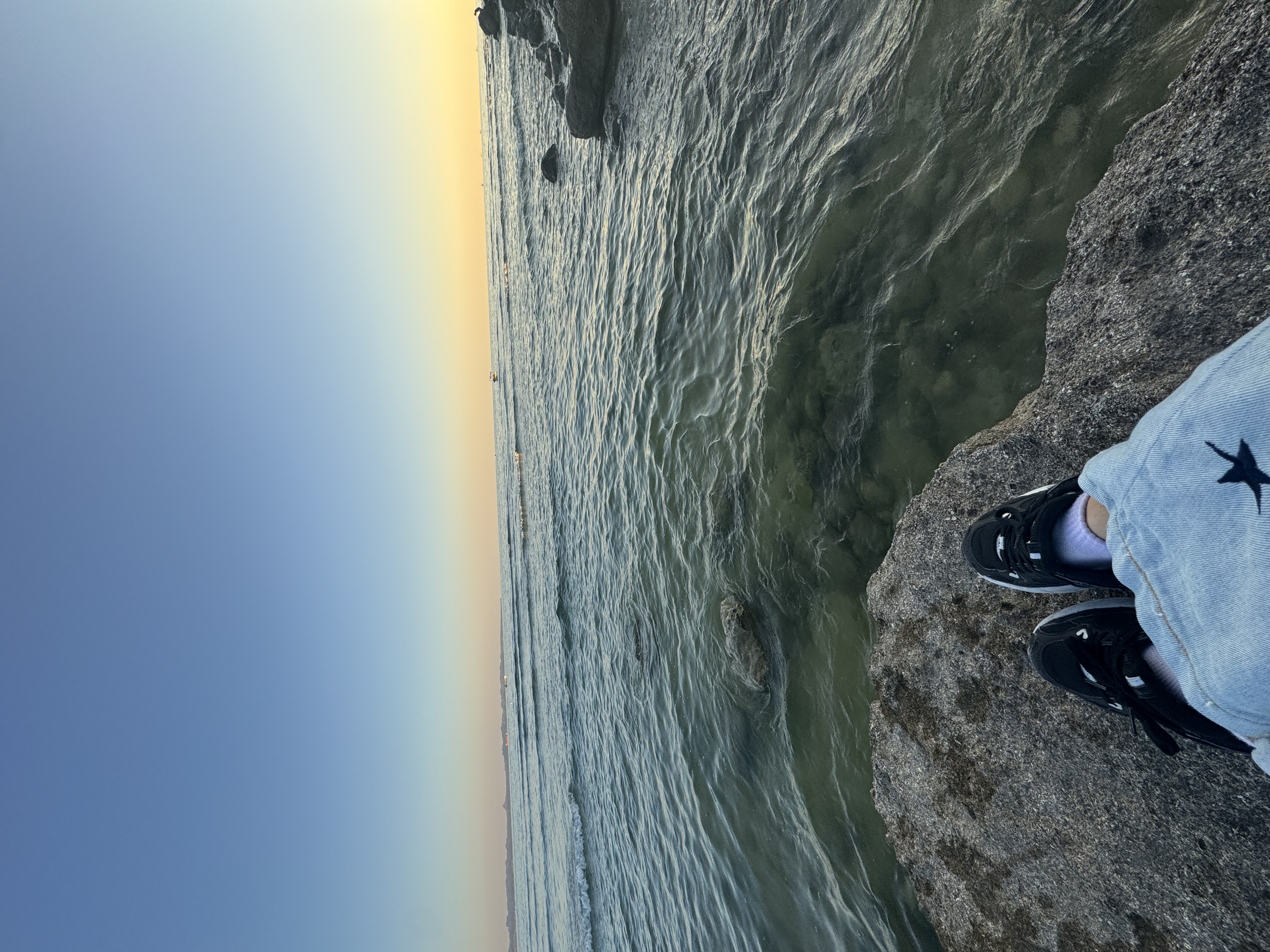 الان 6/۱۱/۱۴۰۴