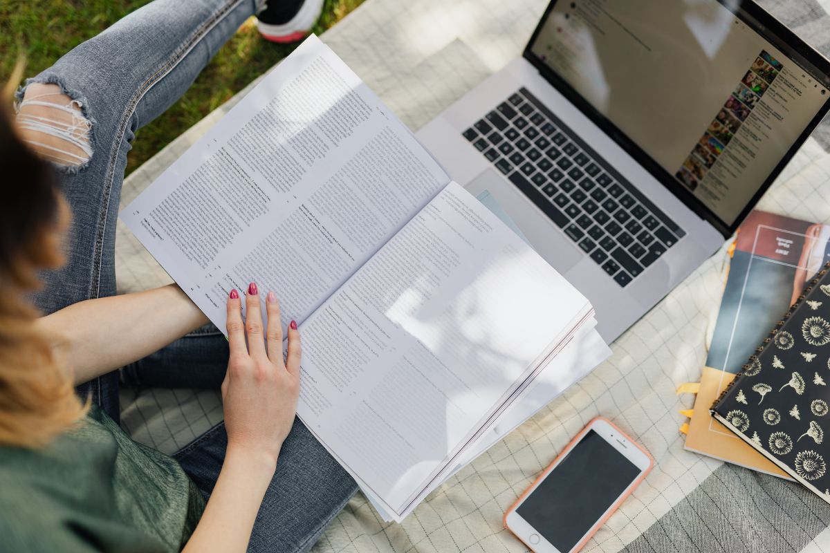 سردرگمی بین منابع