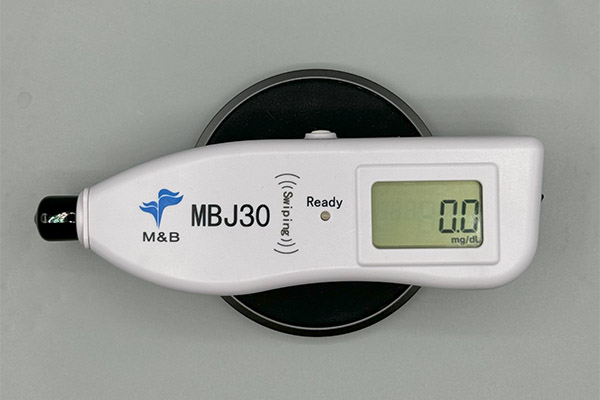 تست زردی نوزاد