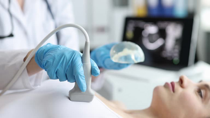 پروتز سینه و ماموگرافی