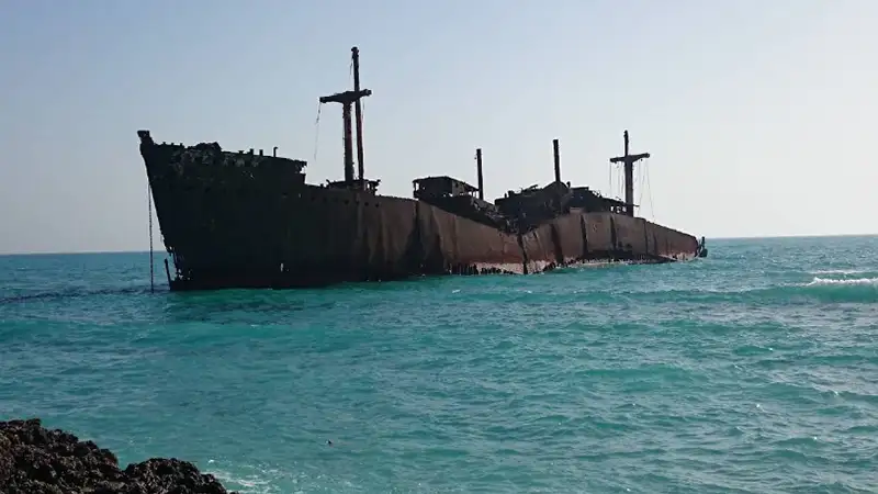 تجربه من از یک روز کامل ماجراجویی در کیش؛ از غواصی تا ماساژ