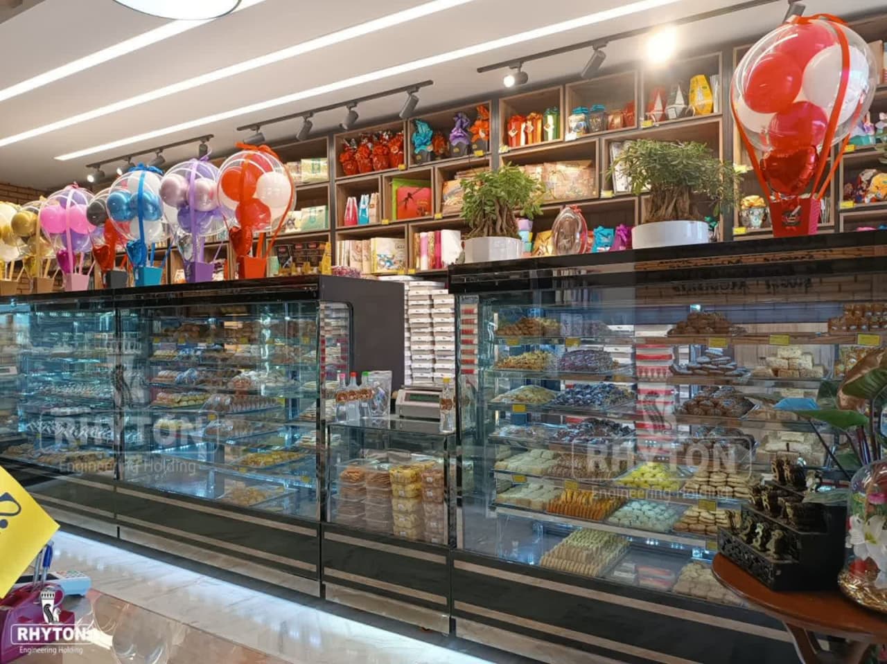 یخچال شیرینی تر(ریتون شاپ)