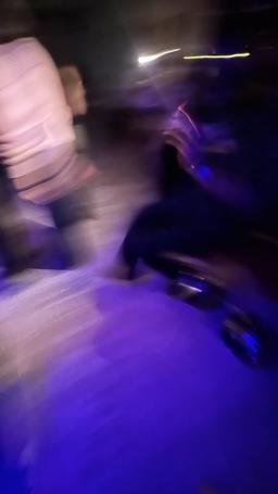 سایه های رو دیوار قهقهه می‌زنند!